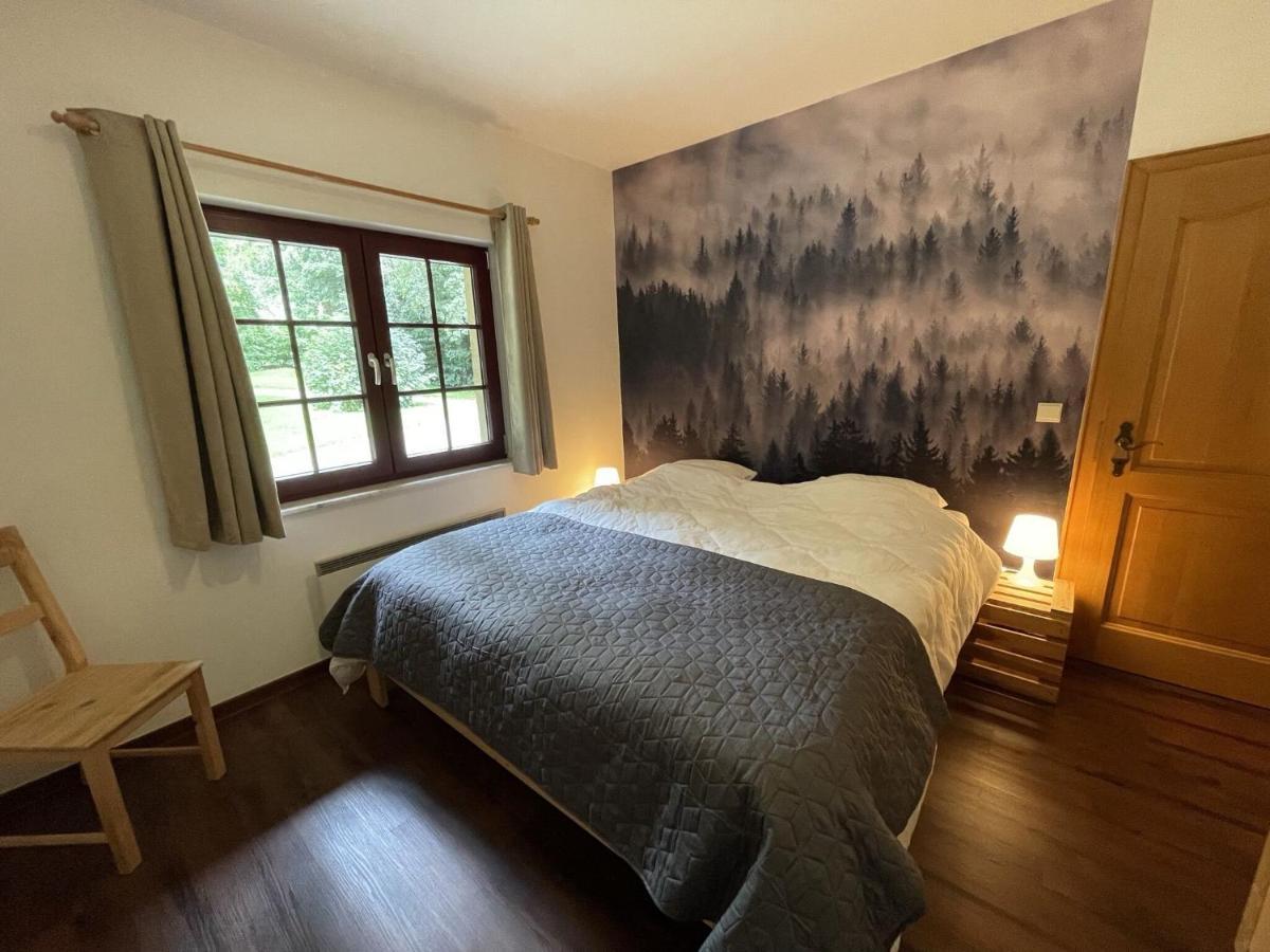 Ardennes Villa With Riverside Garden And Views Atzerath Екстер'єр фото