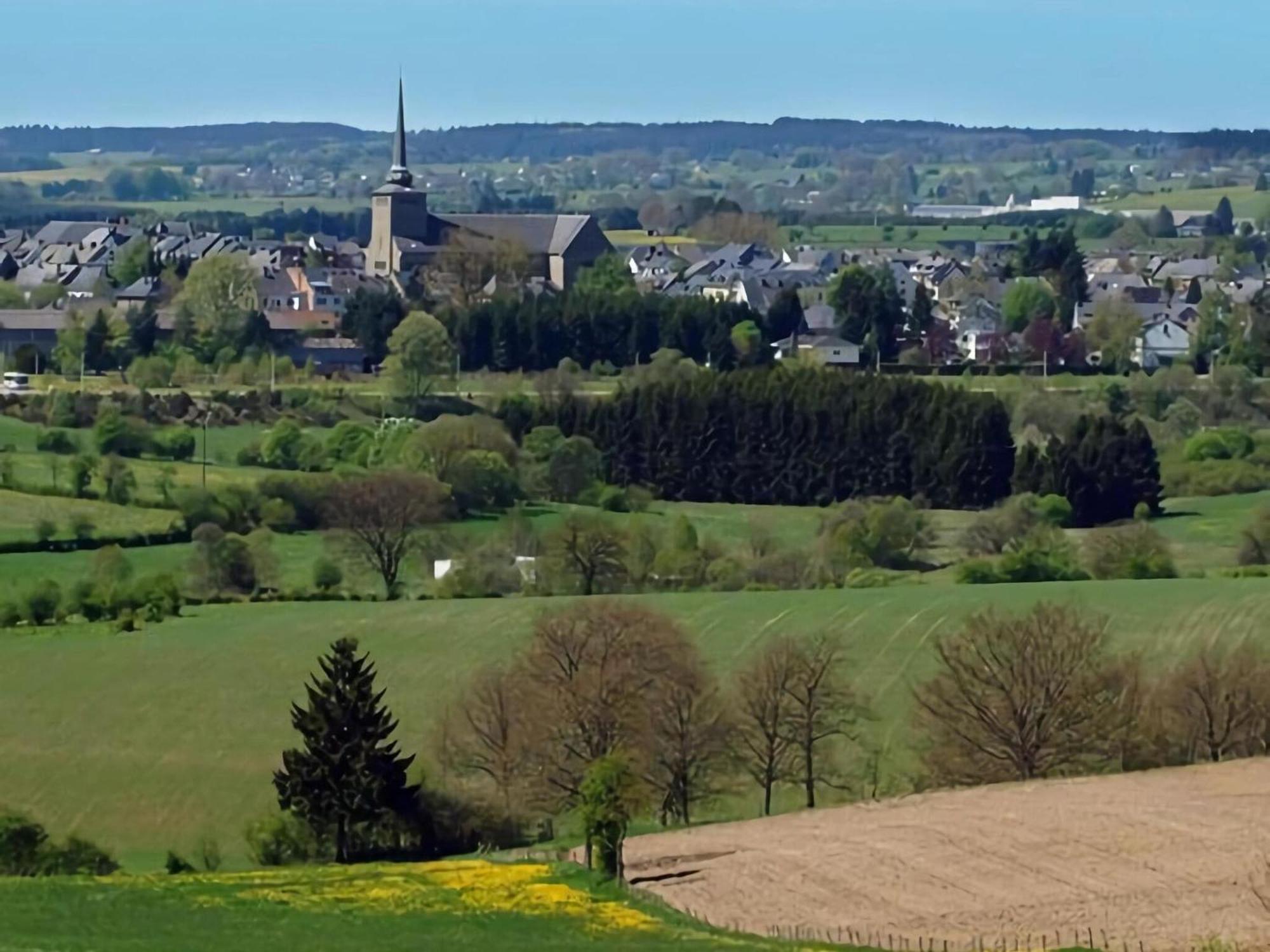 Ardennes Villa With Riverside Garden And Views Atzerath Екстер'єр фото